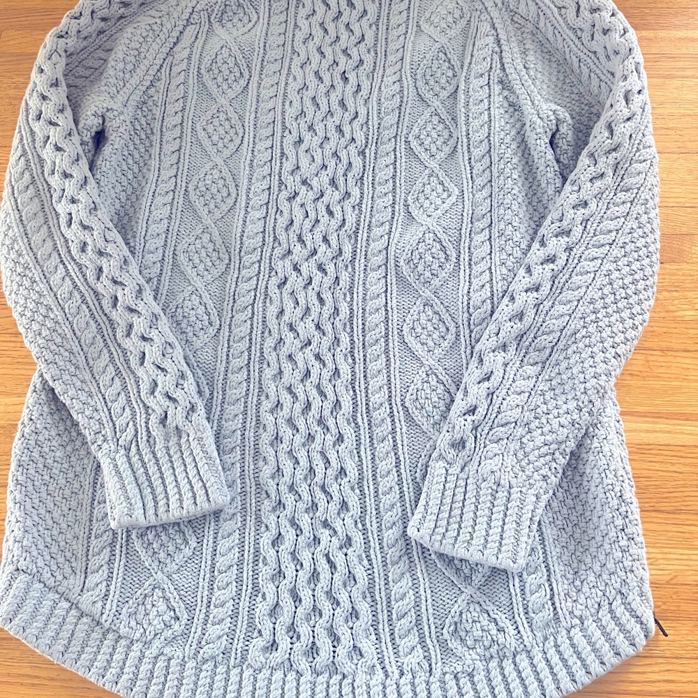 Women’s Med LL Bean Signature Light Blue 100% Cotton Warm Fisherman Sweater EUC